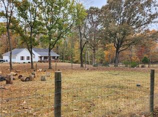 7686 A C Smith Rd, Dawsonville, GA 30534