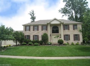 11421 Villa Grande Dr, North Royalton, OH 44133
