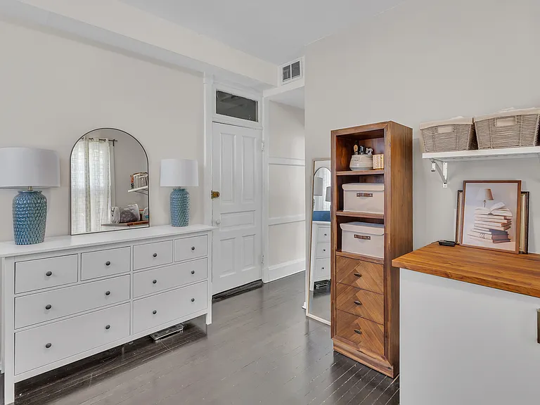 1903 N Sheffield Ave #3 — Photo 10