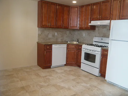 Rented by Gabriel Bullaro Real Estate | media 13