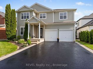 16 Maracay Way, Saint Catharines, ON L2W 1C5