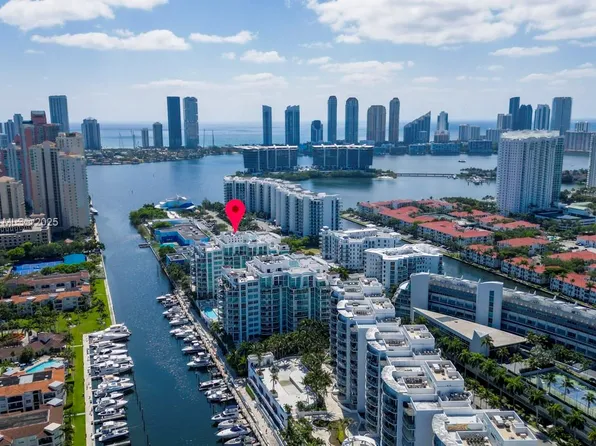 3131 NE 188th St APT 2510, Miami, FL 33180