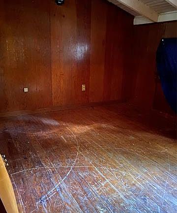 2nd image of 301 Haralson Ln
