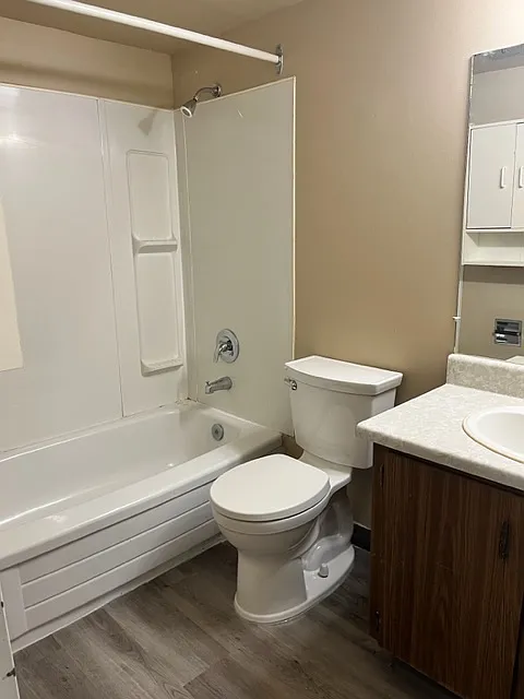 1 bed, $1,200 — Photo 3