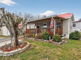 701 Williamsburg Dr, Winchester, KY 40391