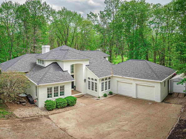 960 Timberland Ln, Evansville, IN 47710