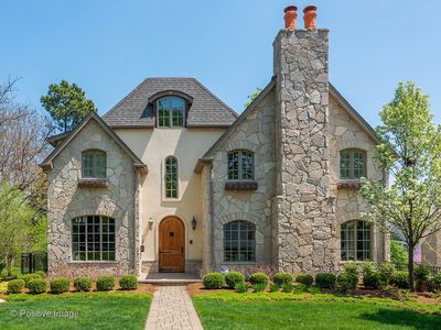 121 S Stough St, Hinsdale, IL, 60521