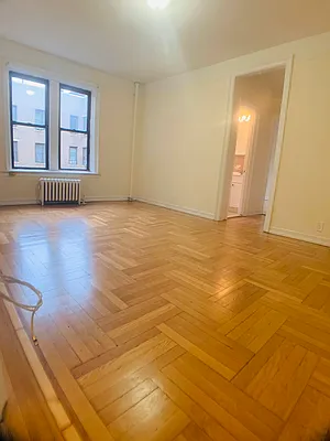 Rented by Prime City Listings LLC | media 32