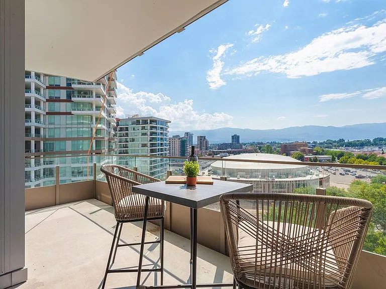 1181 Sunset Dr #1005 — Photo 23