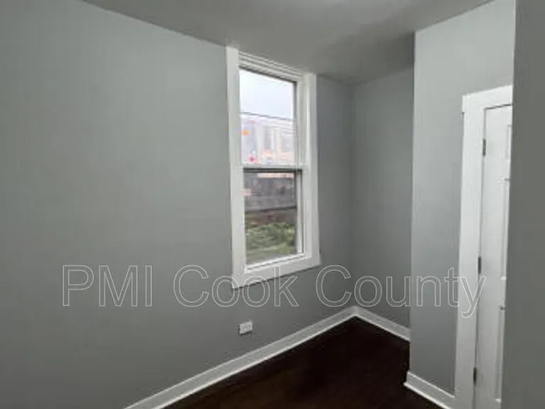 1950 S Trumbull Ave #1 — Photo 8