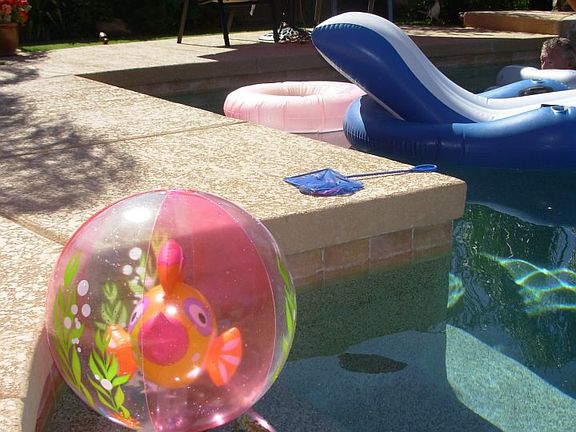 Pool 5-