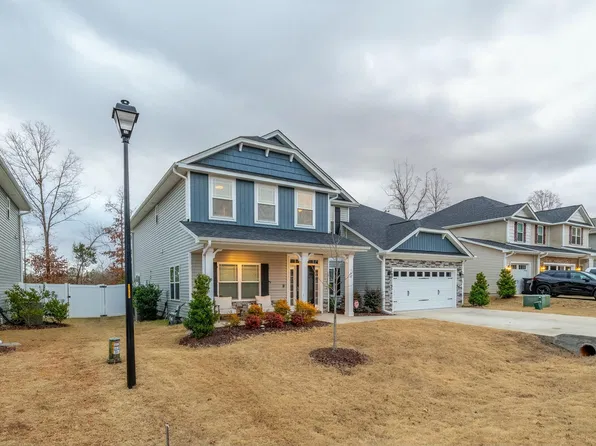 182 Hillmont Dr, Garner, NC 27529