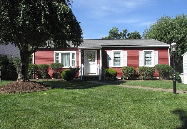 1st image of 514 Fairfield Dr
