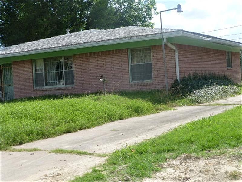 2nd image of 12814 Kylewick Dr