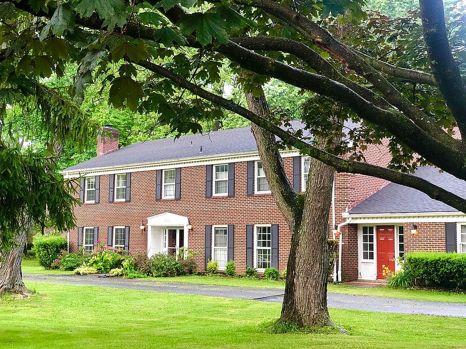 1st image of 2121 Twin Mill Ln