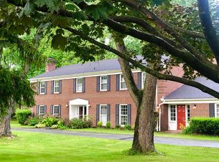 2121 Twin Mill Ln, Oakton, VA 22124