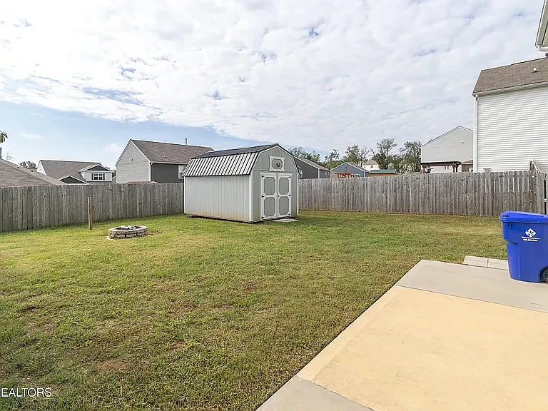 9420 Trout Lily Ln — Photo 24