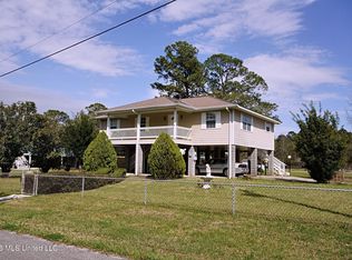6008 Saint Martin Rd, Biloxi, MS 39532