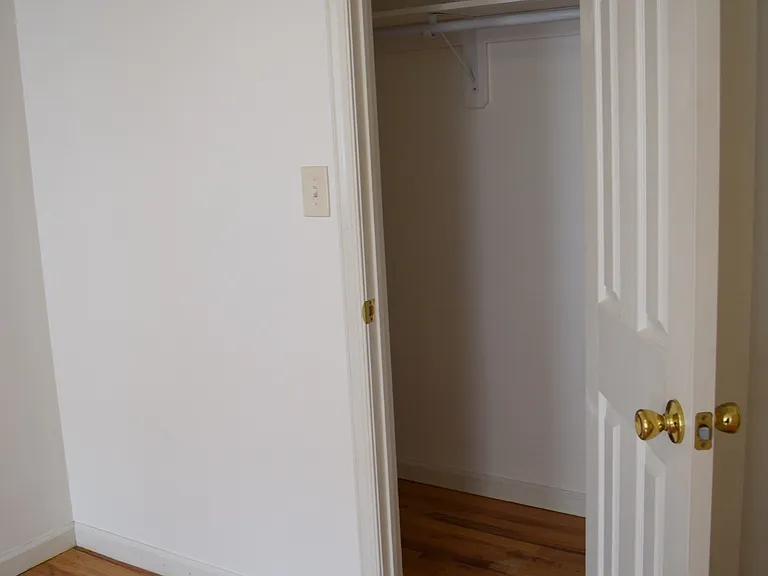 90 Nichols St #3R — Photo 9