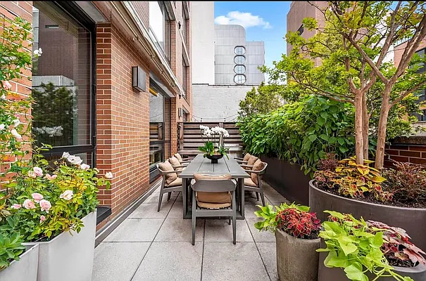 Sold by Corcoran | media 5
