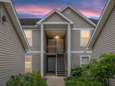 1297 Heatherwood Ln, Ann Arbor, MI, 48108