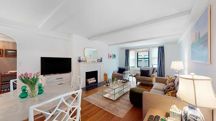 Sold by Upton Realty Group | media 12