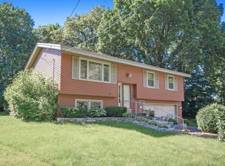 3136 Alexander Ln, Mound, MN 55364
