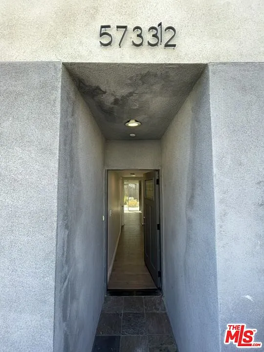 3 bed, 3.5 bath, 1416 sqft, $3,800 — Photo 2