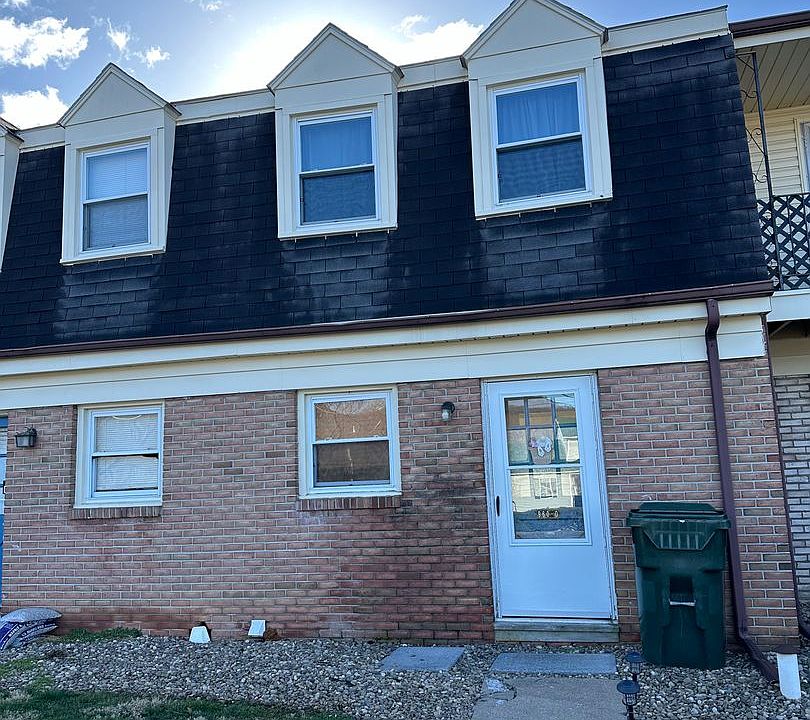 1st image of 960O E High St #0