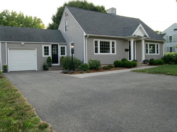 1761 Main Street, Glastonbury, CT 06033
