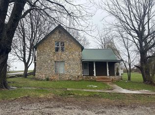 200 Elm St, Garrison, IA 52229