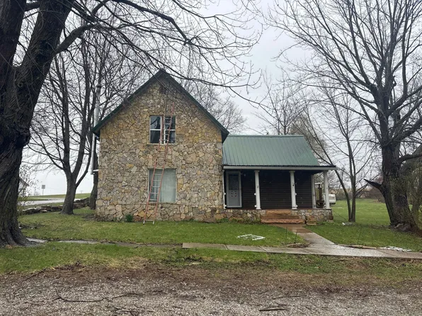 200 Elm St, Garrison, IA 52229