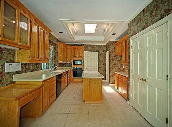 5th image of 3004 Owens Blvd