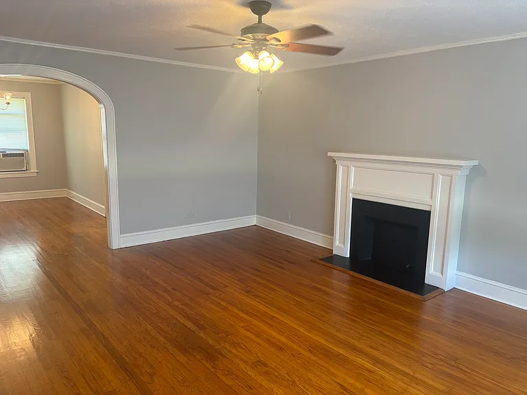 705 Ockley Dr #2 — Photo 8