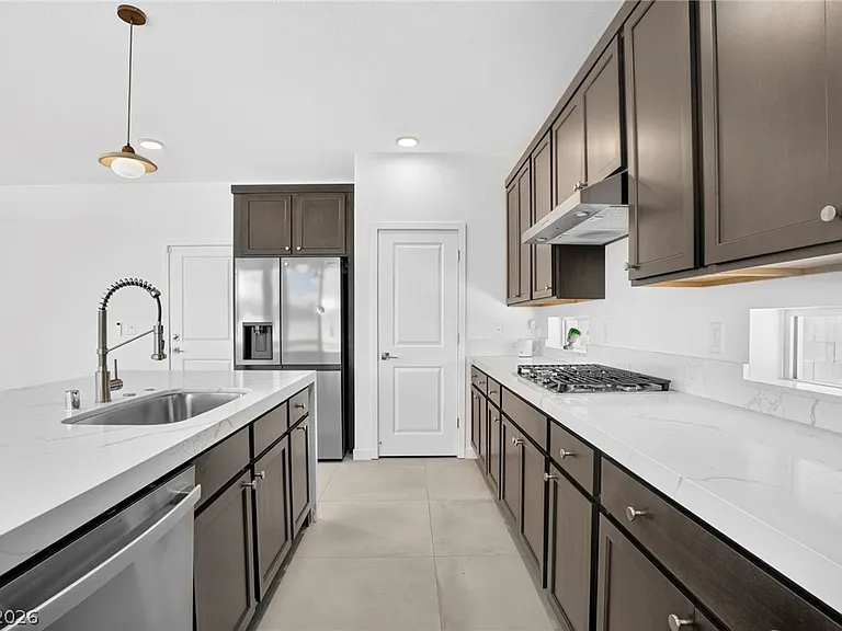 6170 Redstone Hills Dr — Photo 10