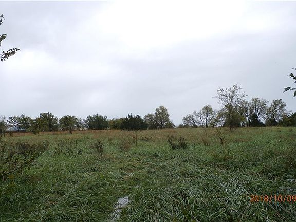 5th image of 4924 SE 89th St