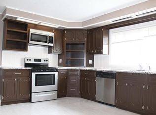 16 Enfield Rd #1, Winthrop, MA 02152