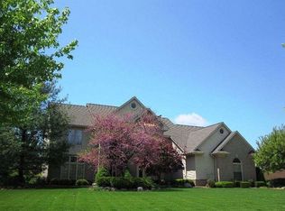 24369 Holyoke Ln, Novi, MI 48374