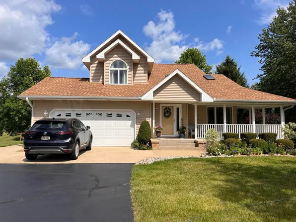 2995 Steamburg Rd, Hillsdale, MI 49242