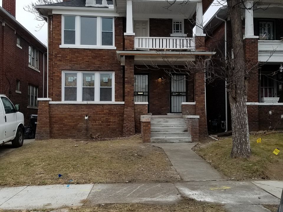 1st image of 2024 Gladstone Ave #2