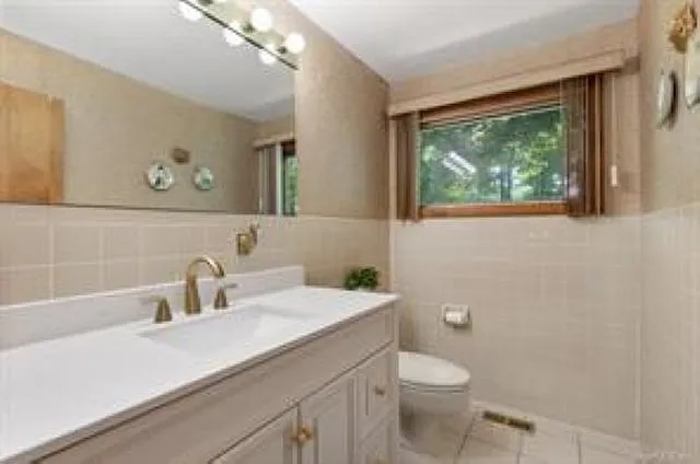 29 Pease Rd — Photo 16