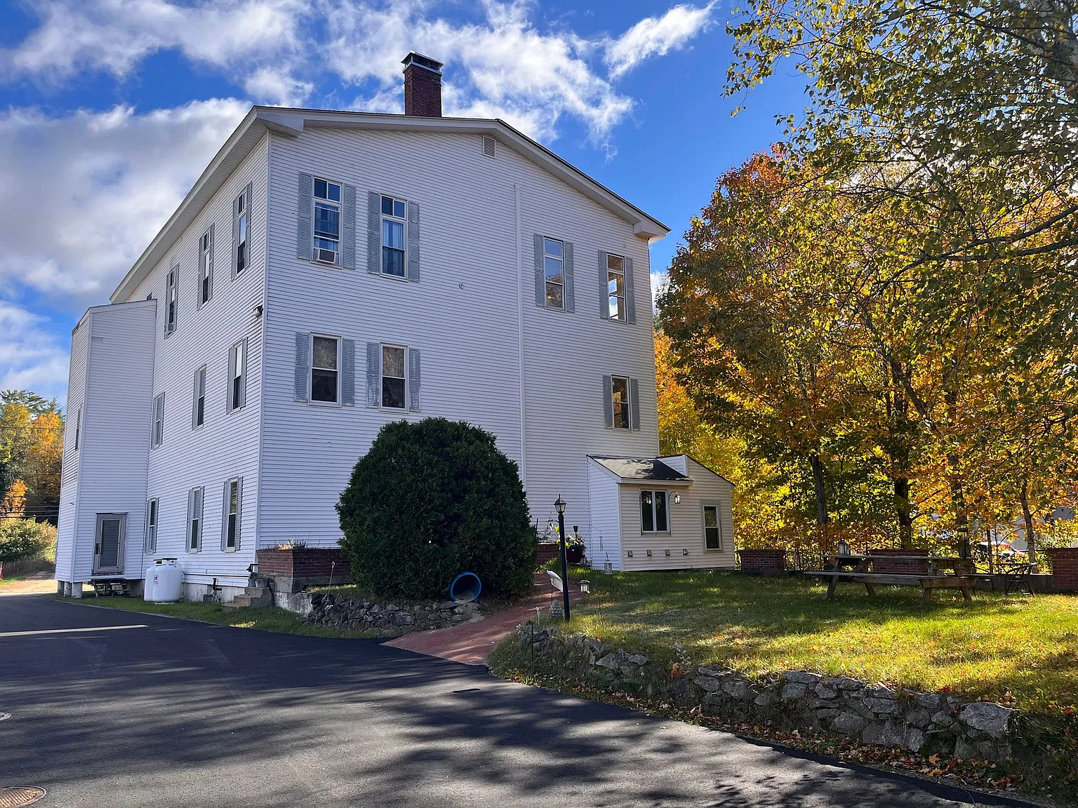 1333 NH-175 — Photo 2