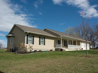 507 4th Ave N, Albany, IL 61230