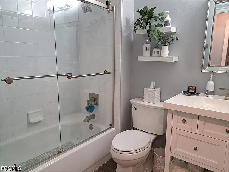 11037 Harbour Yacht Ct #2 — Photo 12