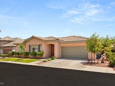 10463 Pioneer Park Ave, Las Vegas, NV, 89135