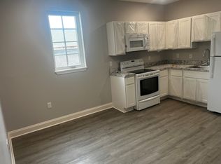 2 Eastern Blvd #2, Essex, MD 21221