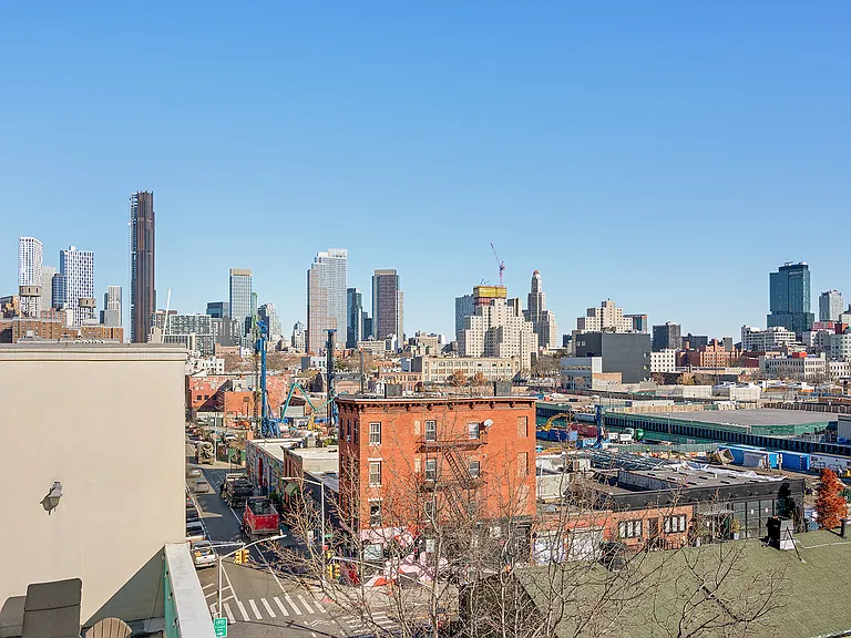 326 Bond St #4R — Photo 18