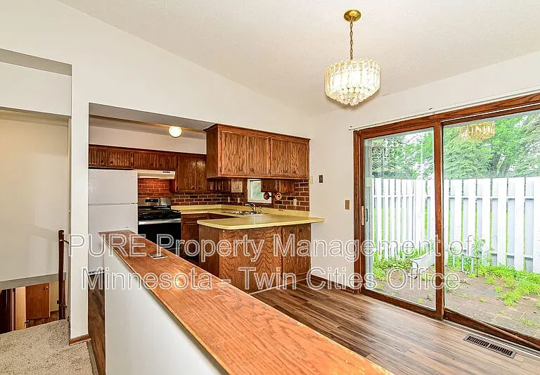 7441 Major Ave N — Photo 4