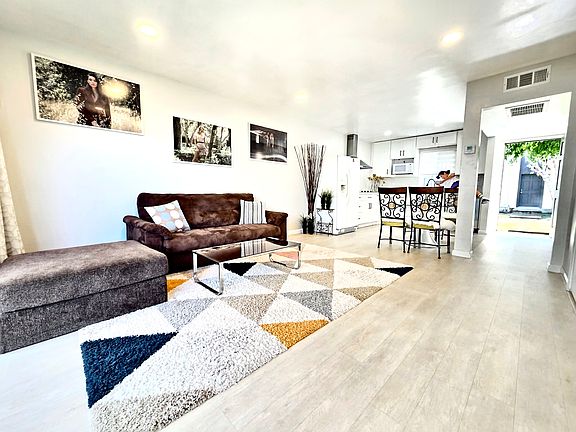 3rd image of 1301 S Greenwood Ave APT 34