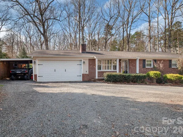127 Possum Rd, Mount Gilead, NC 27306